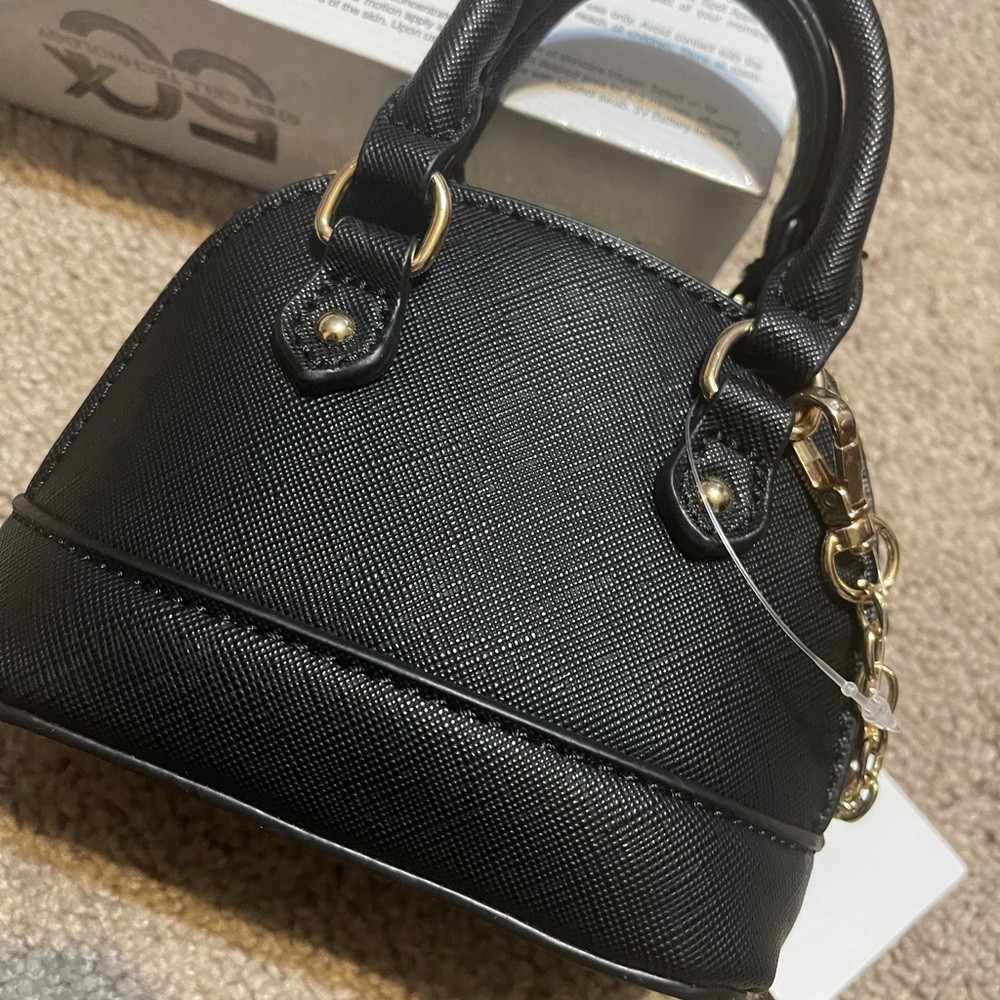 Mini cross body leather bag! BRAND NEW! malibu skye leather bag!